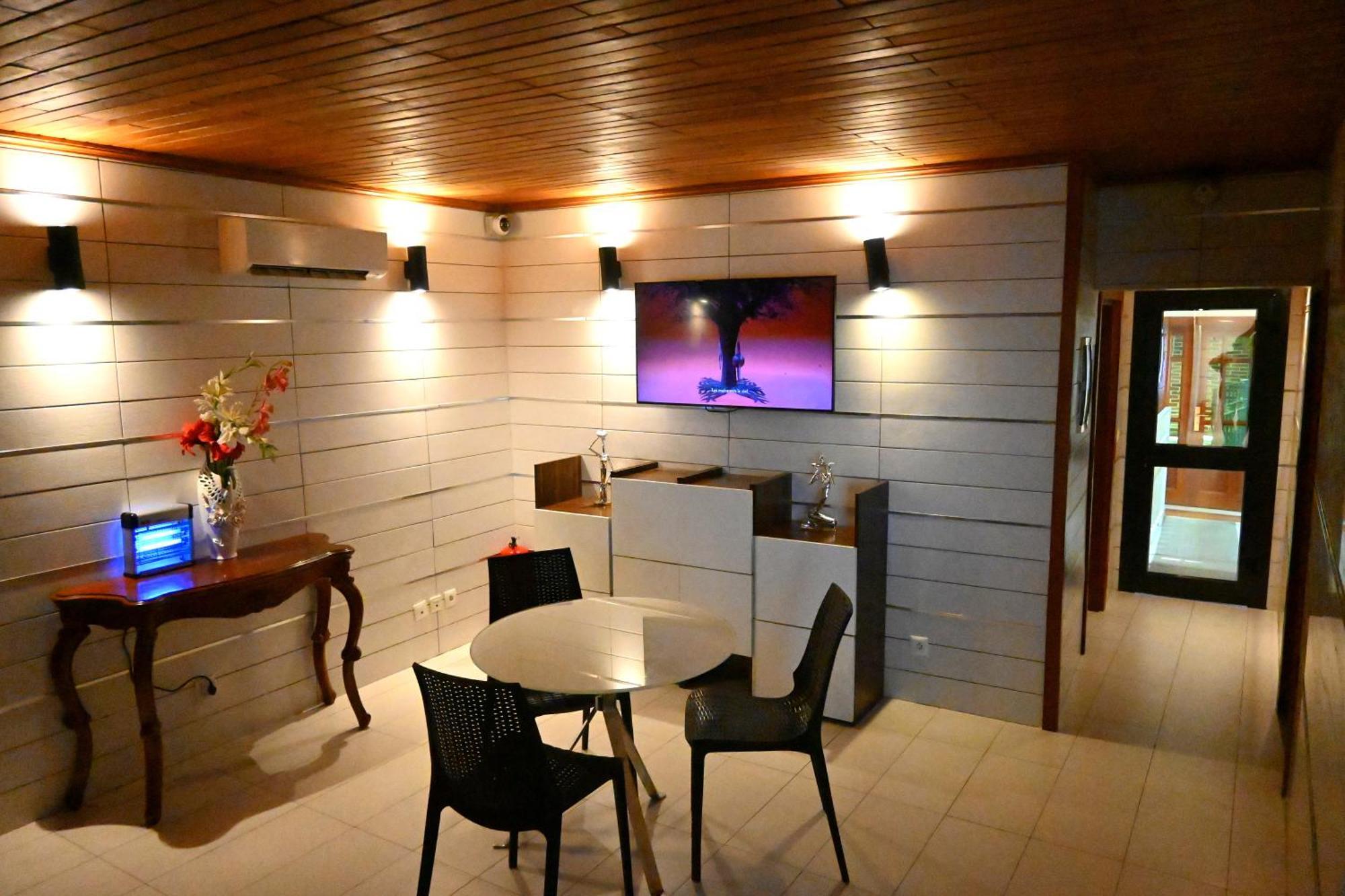 Grand Hotel Akwa Douala Eksteriør billede